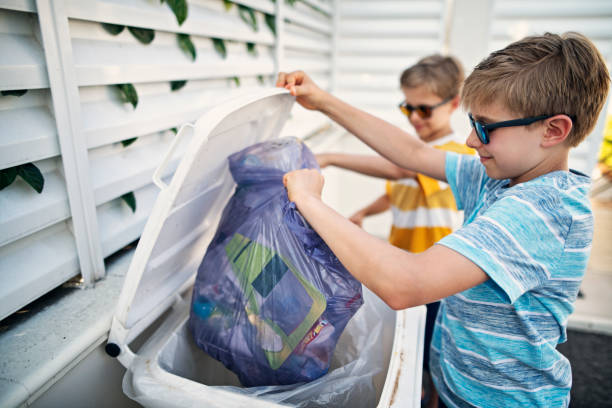 Best Attic Cleanout Services  in Lake Elsinore, CA